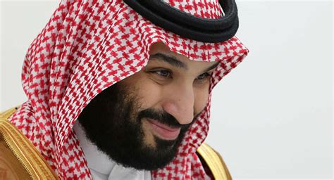 المؤسس عبد العزيز وخادم الحرمين الشريفين الملك سلمان بن عبدالعزيز آل سعود ولي العهد نائب الرئيس التنفيذي الأمير محمد بن سلمان ⛤. "قائد التغيير"... كيف احتفل السعوديين بميلاد محمد بن سلمان ...