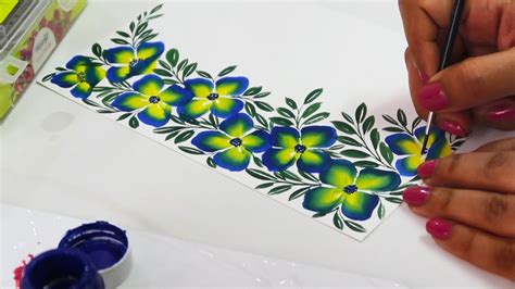Beautiful Border Painting Design Using One Stroke Technique Fabric