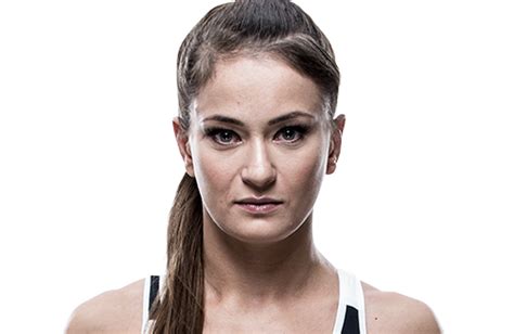 Karolina kowalkiewicz is a polish mixed martial artist. Karolina Kowalkiewicz - Official UFC Fighter Profile
