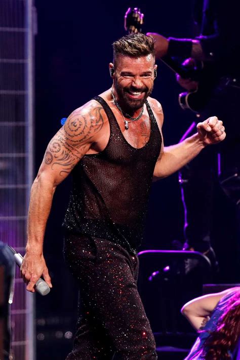 Ricky Martin encendió Viña del Mar con su look sexy de cuero y brillos TN