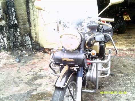 Bullet, the quintessential royal enfield, is today the longest running motorcycle in history to be in continuous production. 1994 ROYAL ENFIELD BULLET 500 BLACK
