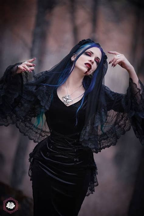 Katarzyna Daedra Vampire Gothic Outfits Fashion Dark Beauty