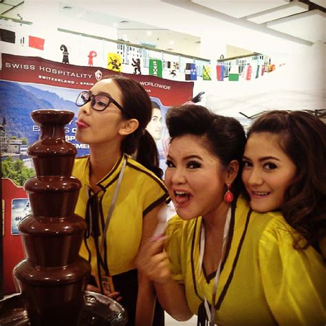 Pic > มินพีชญา งาน กีฬาสร้างชาติ. มิน พีชญา เธอซนจริงๆ! - Pantip