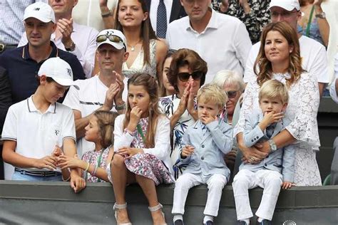 Personally, it has been very pleasant to stay in the same place for a long time. Wimbledon: Roger Federer stands tallest of all | Zawya ...