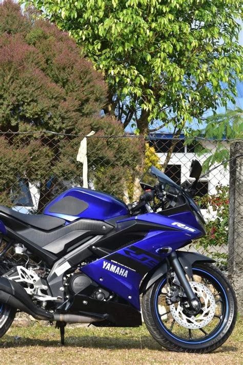 Enough power for the new riders with easy gears and braking system. Used Yamaha R15 V30 Bike in Jammu 2019 model, India at ...