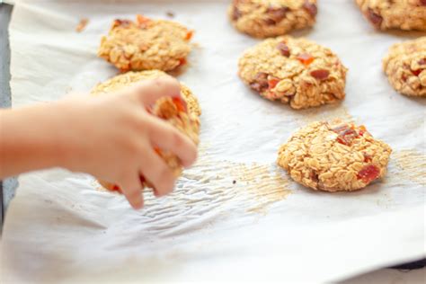 Add them all to a mixing bowl and stir until you have a thick, sticky dough. Healthy Banana Cookies (3 Ingredient, Vegan) - Allergyummy
