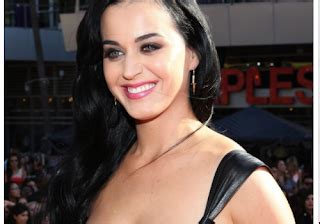Glitaratis Whoa Katy Perry Goes Totally Topless Reveals All
