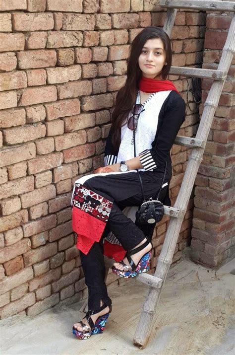 Pakistani College Beauty Telegraph