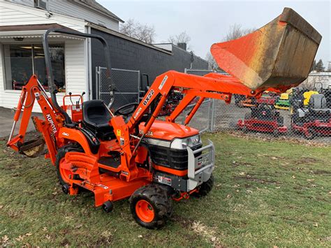 60in Kubota Bx22 Tractor Wloader And Backhoe Very Clean 199 A Month