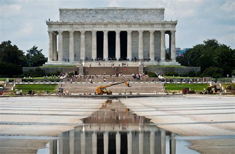 Lincoln Reflecting Pool Nearly Ready After 34 Million Reconstruction