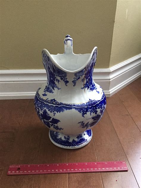 It may be old school, but it works: Dudson Wilcox and Till Water Jug antique appraisal ...