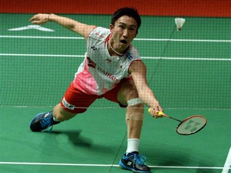 He is known to have a skillful and relentless play style on court. Kento Momota Tandai Debut Kompetisi Dengan Kemenangan ...
