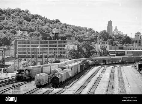 Csx Railroad Yard Hi Res Stock Photography And Images Alamy