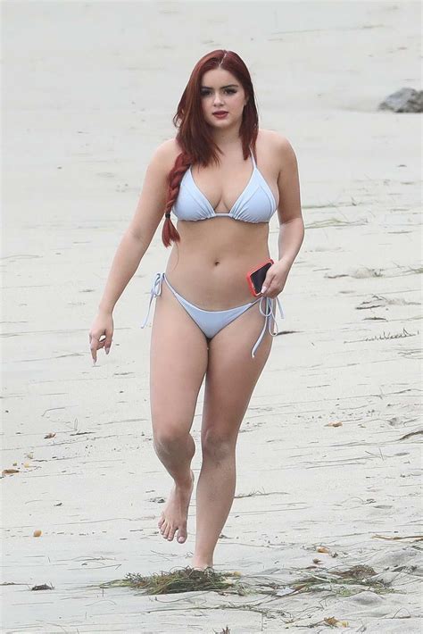 Ariel Winter In Bikini Celebrating Memorial Day On The Beach