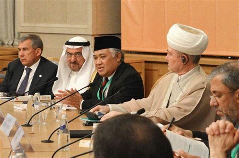 Takwim hijrah atau takwim islam merupakan takwim yang digunakan di kebanyakan negara umat islam dalam menentukan hari kebesaran islam. Berita Islam Hari Ini Tentang Umat Islam Indonesia di ...