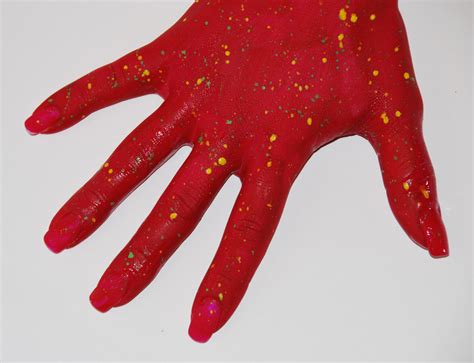 Red Hand Foto And Bild Körperdetails Hände Menschen Bilder Auf