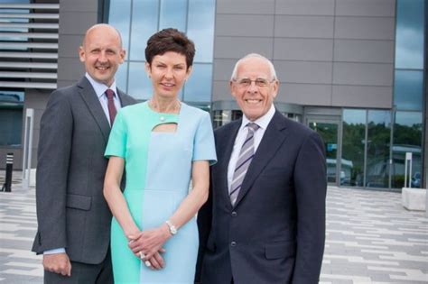 Fully 93 percent of the shares are owned by her family, including her father, sir peter coates. bet365 chief Denise Coates is Britain's best paid ...