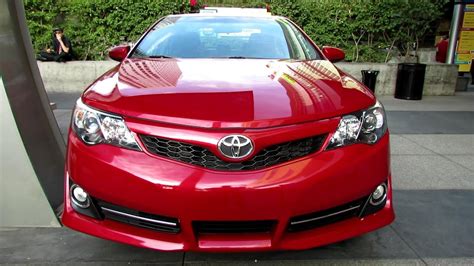 Car features for interior, exterior, performance, comfort and more. 2014 Toyota Camry SE - Exterior and Interior Walkaround ...