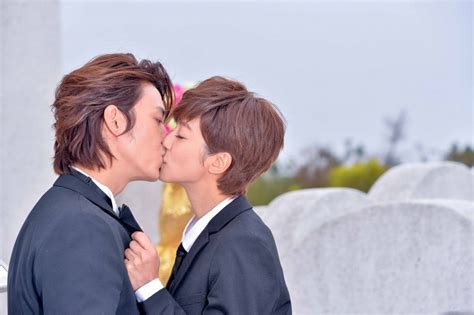 Share the world's most popular and beautiful girls every day. 賴雅妍披婚紗 變回女兒身熱吻陳楚河 - 自由娛樂