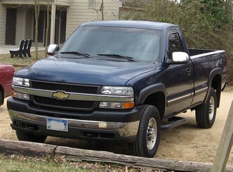 2006 Chevrolet Silverado 1500 Work Truck 4x2 Regular Cab 8 Ft Box 133