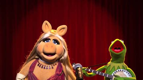 Miss Piggy And Kermit Sing In Spite Of Ourselves The Muppets
