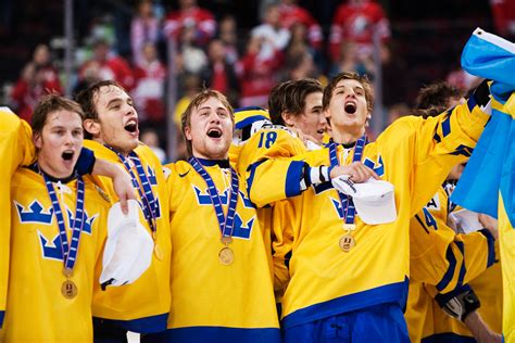 Det kan bli en rolig svensk sommar då det finns flera guld och medaljhopp för sverige. JVM Guld - Svenska Ishockeyförbundet