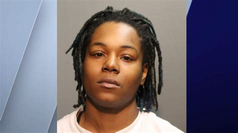 Woman Charged With Attempted Murder Accused Of Shooting Cta Red Line Passenger Wgn Tv