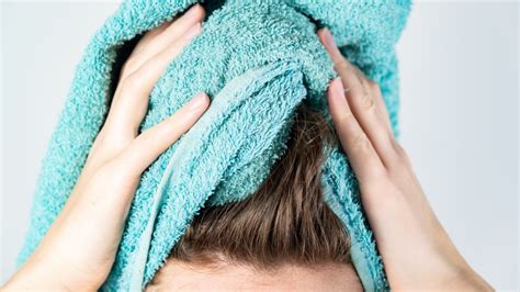 why you shouldn t towel dry your hair