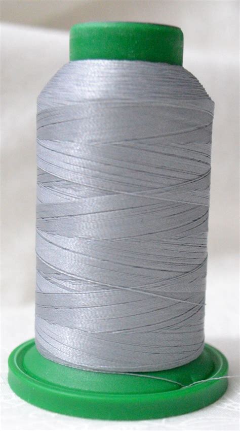 Isacord 40 Universal Machine Embroidery Thread 1000m Colour 0131 Grey