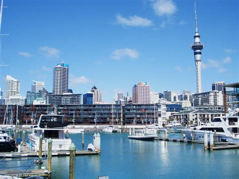 Current time and date for cities in new zealand, including wellington. When is The Best Time to Visit New Zealand | The Best ...