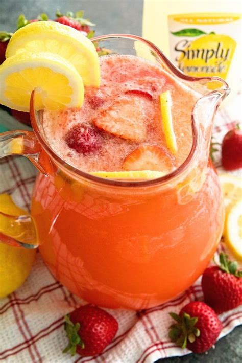 sparkling strawberry lemonade ~ quick easy refreshing lemonade for those hot summer nigh