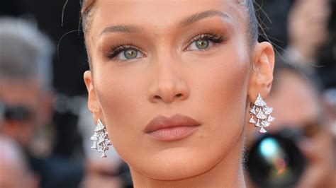Der überraschende Job, den Bella Hadid hatte, bevor sie berühmt wurde