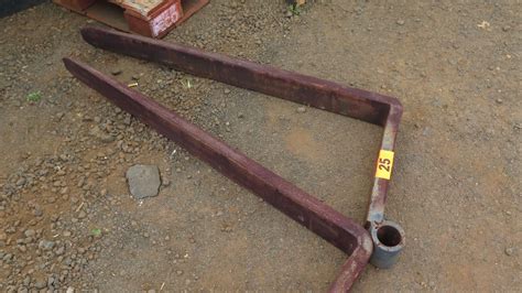 Pair 4 Forklift Forks 4 Foot Oahu Auctions