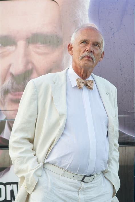 He was the originator of the vetting resolution on 28 may 1992, which obliged the minister of internal affairs to disclose the names of all politicians who had been communist secret police agents. Kora była molestowana w dzieciństwie. Janusz Korwin-Mikke ...