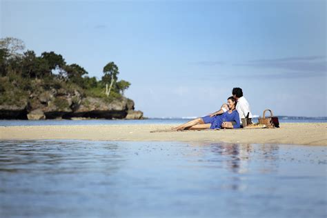 Romantic Couples Fiji Sourcecredit Intercontinental Fiji Flickr
