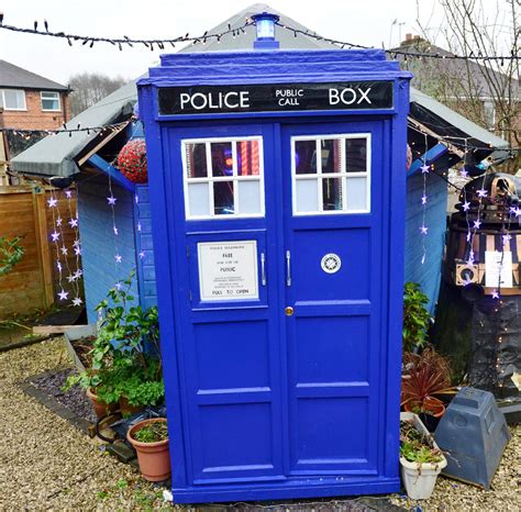Doctor Who Superfan Spends Thousands Transforming Garden Shed Into Life