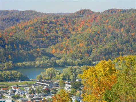 View Of Paden City Wv West Virginia Natural Landmarks Outdoor