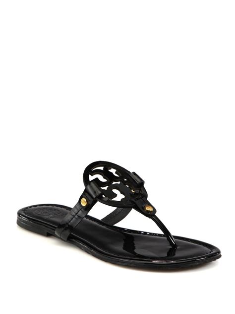 Lyst Tory Burch Miller Patent Leather Logo Thong Sandals In Black