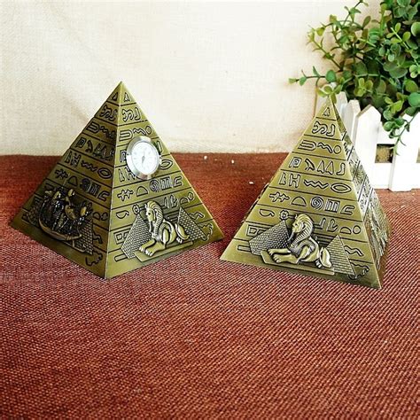 Egyptian Metal Pharaoh Khufu Pyramids Figurine Pyramid Building Statue