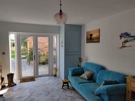 If you are looking for painters & decorators in warrington, look no further than halls painter and decorator. Dave's Painting Co: Painter & Decorator in Coventry