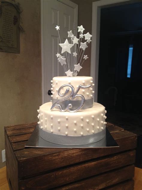 Play songs and have news articles from 25 years ago. Best 25+ 25th anniversary cakes ideas on Pinterest | 25th ...