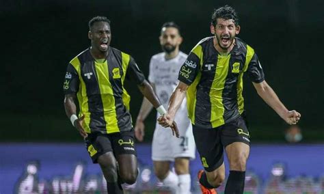 الصراع التاريخي بين مصر والجزائر يشعل كأس العرب. في الجول | مواعيد مباريات الخميس 18 فبراير 2021.. استكمال ...