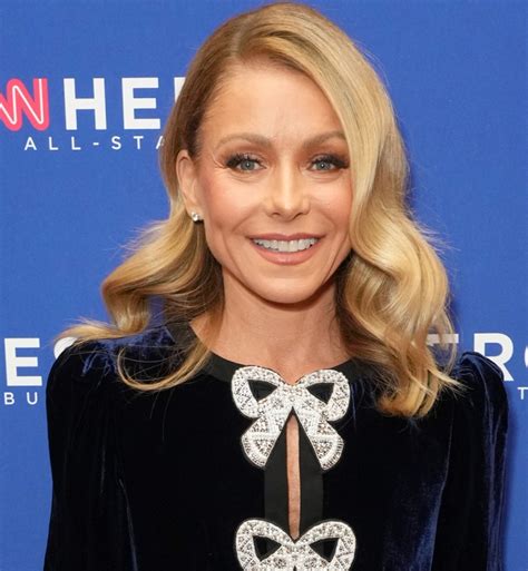 Kelly Ripa Wows In Blue Velvet And Bows On ‘live Today