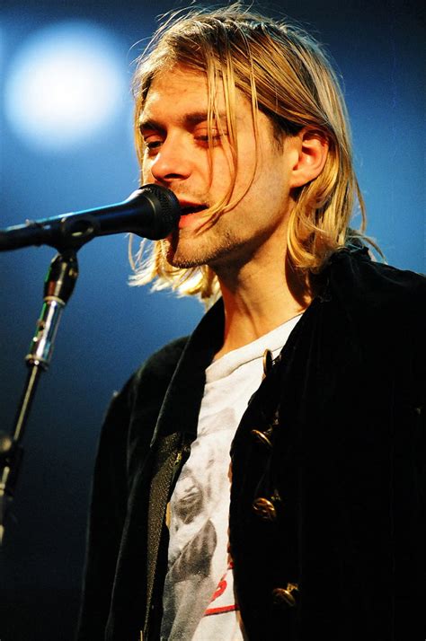 Kurt Cobain Cobain Grunge Kurt Kurtcobain Music Punk Rock Hd Phone Wallpaper Peakpx