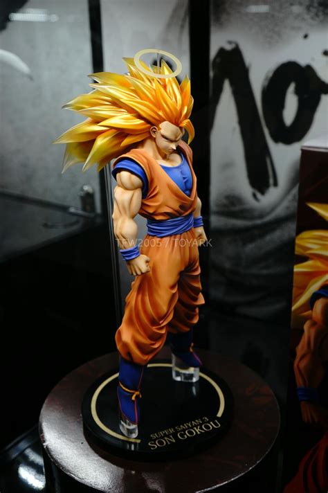 Figuras de la colección figuarts zero del fabricante bandai, basadas en los personajes del manga y anime dragon ball de akira toriyama. Figuarts Zero EX (Dragon Ball Z)