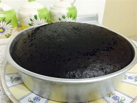 Semuanya masak atas kuali dulu sebelum pindahkan dalam bekas untuk kukus. Tips Mudah Buat Kek Coklat Kukus Dengan Sukatan Cawan ...