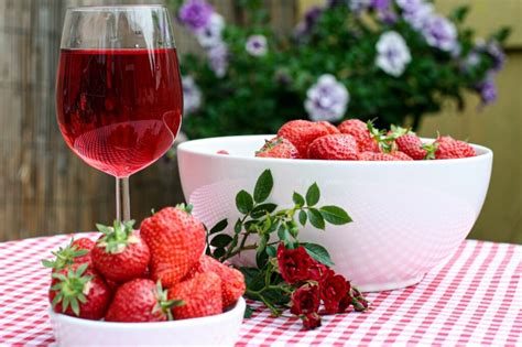 What Are The Best Strawberry Wines In Cooking Tips And Recipies For Beginners