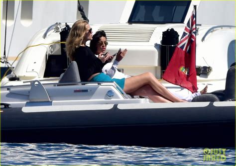 Photo Michelle Rodriguez Toni Garrn Yacht Cannes 15 Photo 3372795