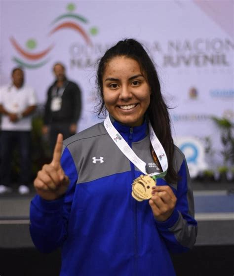 Oro Y Selección Nacional Para Diana González Quintana Roo Express