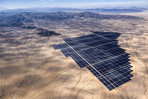 Inside The Desert Sunlight Solar Farm The Largest Solar Power Plant Time